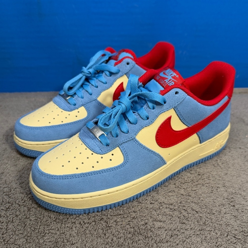 Nike Air force 1 doraemon
Brand new